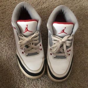 COPY - JORDAN 3 RETRO FIRE RED